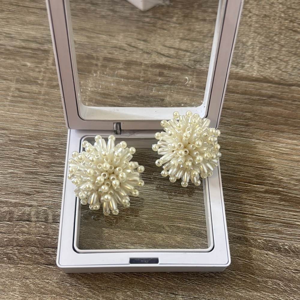 Elegant Cream Pearl Earrings